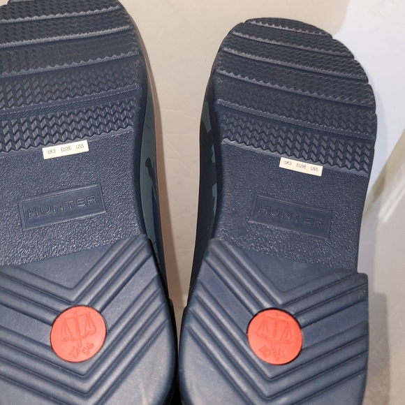 Hunter rain boots size 5 - Picture 7 of 7